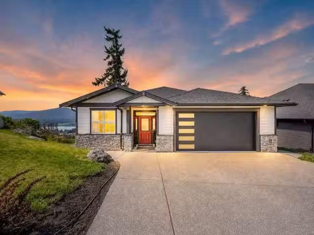 House for sale in Duncan, British Columbia