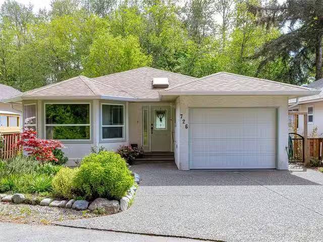 House for sale in Duncan, British Columbia