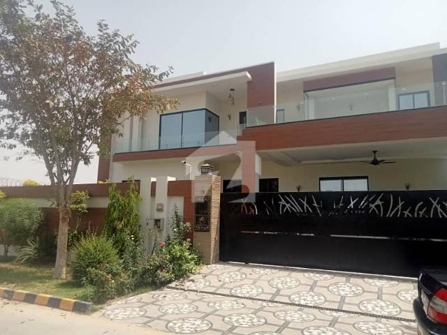 House for sale in Rahim Yar Khan, Islamabad Capital Territory