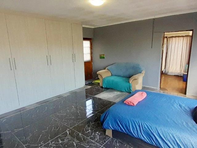 House for sale in Cape Town, Northern Suburbs