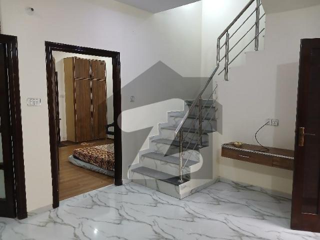 House for sale in Faisalabad, Islamabad Capital Territory