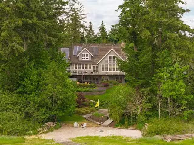 House for sale in Denman Island, British Columbia