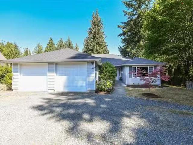 House for sale in Denman Island, British Columbia