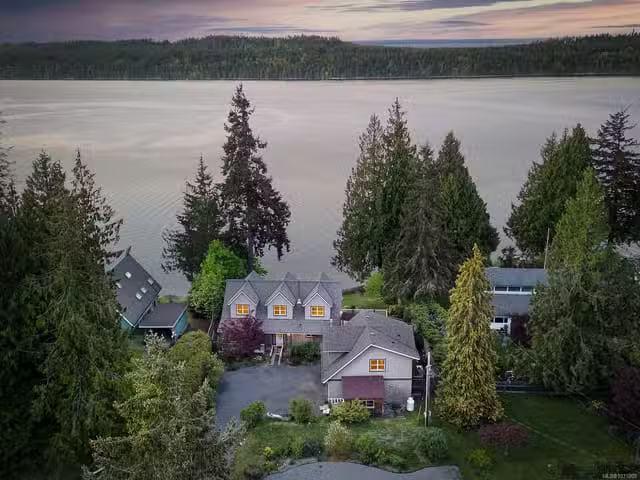 House for sale in Denman Island, British Columbia