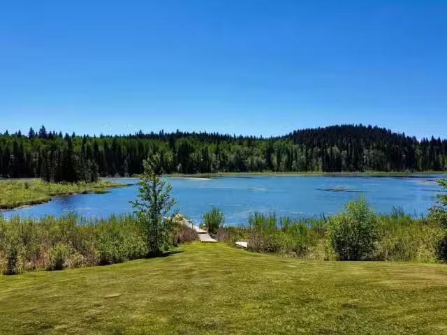 House for sale in Eagle Creek, British Columbia