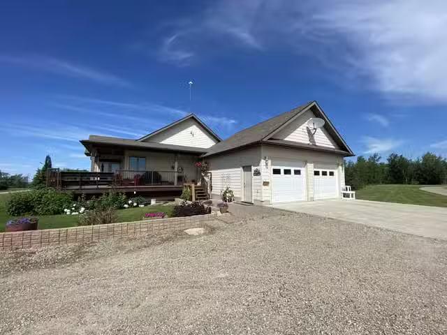 House for sale in Clayhurst, British Columbia