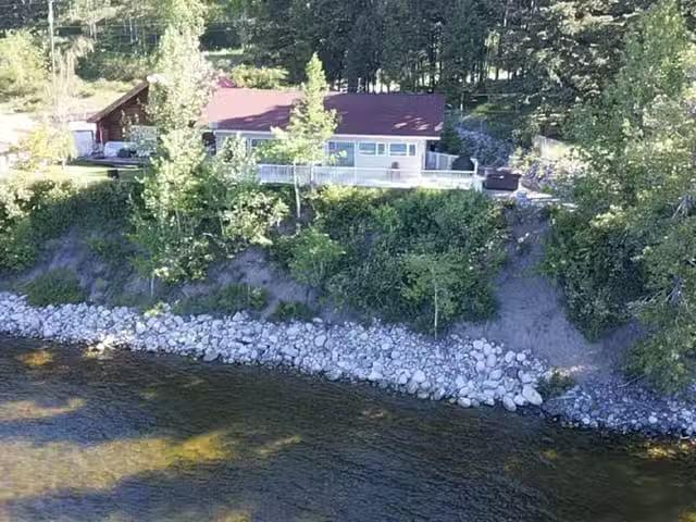 House for sale in Fraser Lake, British Columbia