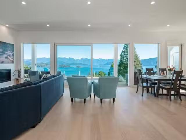 House for sale in Gibsons, British Columbia