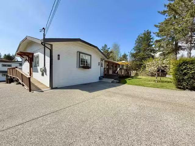 House for sale in Gibsons, British Columbia