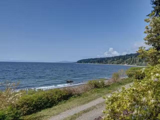 House for sale in Gibsons, British Columbia
