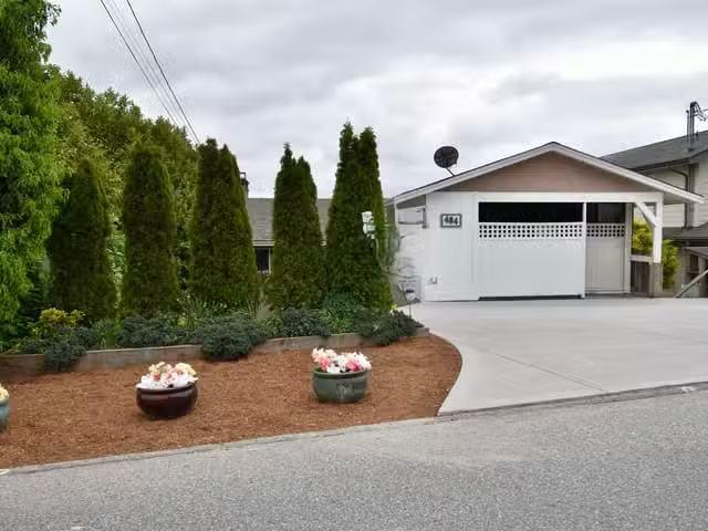 House for sale in Gibsons, British Columbia