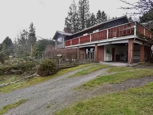 House for sale in Gibsons, British Columbia