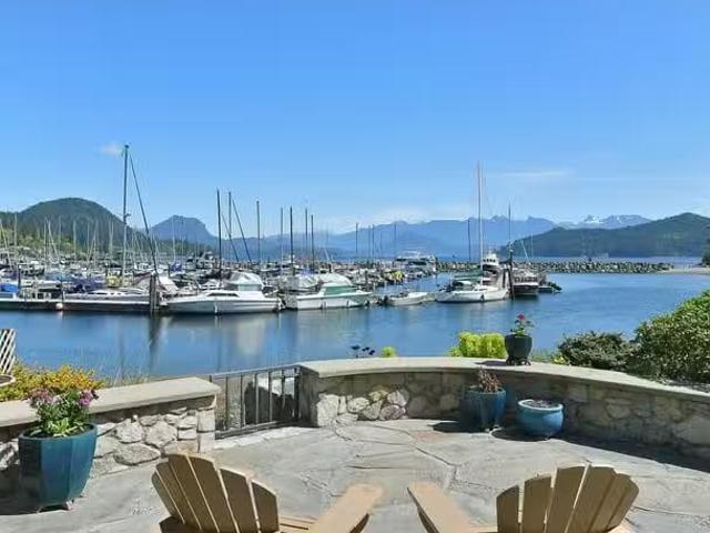 House for sale in Gibsons, British Columbia