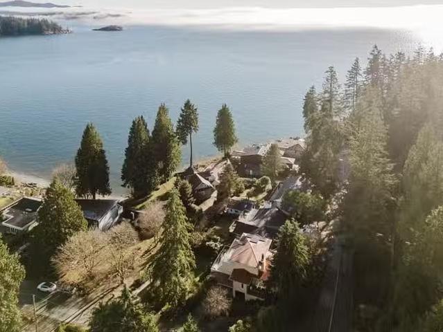 House for sale in Gibsons, British Columbia