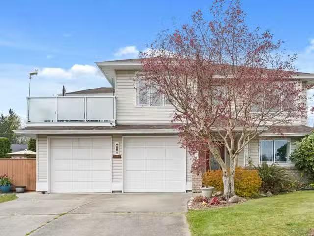 House for sale in Gibsons, British Columbia
