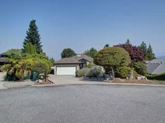 House for sale in Gibsons, British Columbia