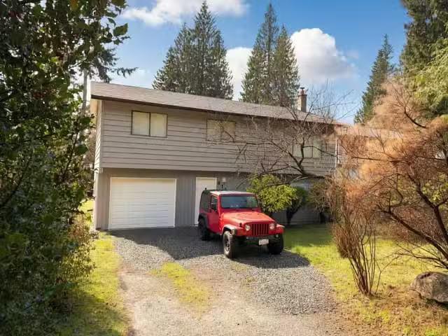 House for sale in Gibsons, British Columbia