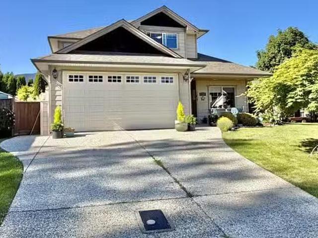 House for sale in Gibsons, British Columbia