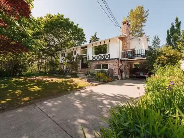 House for sale in Gibsons, British Columbia