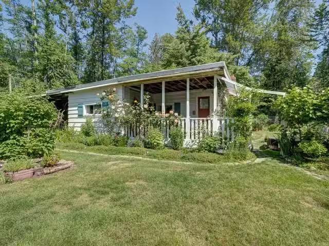 House for sale in Gibsons, British Columbia