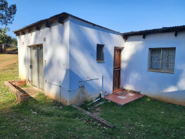 Townhouse for sale in Seaview, Kwazulu-natal