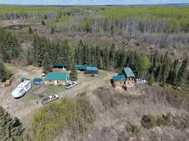 House for sale in Finlay, British Columbia