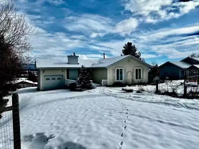 House for sale in Granisle, British Columbia