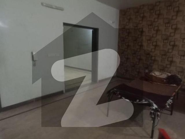 House for sale in Gulshan-e-Iqbal Block 2, کراچی ڈویژن