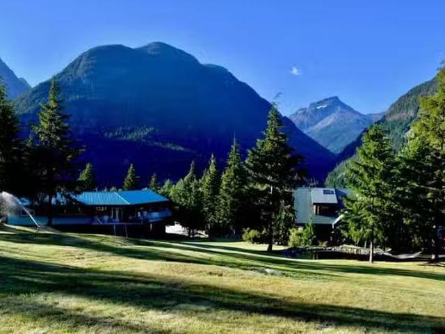 House for sale in Hagensborg, British Columbia