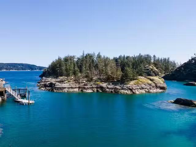 House for sale in Halfmoon Bay, British Columbia