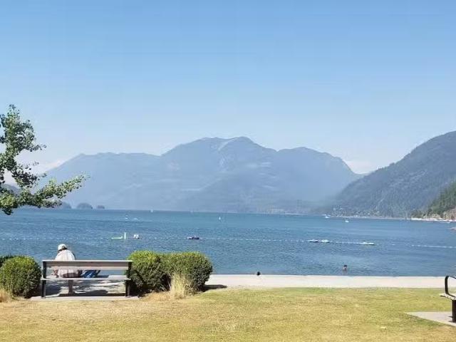 House for sale in Harrison Hot Springs, British Columbia