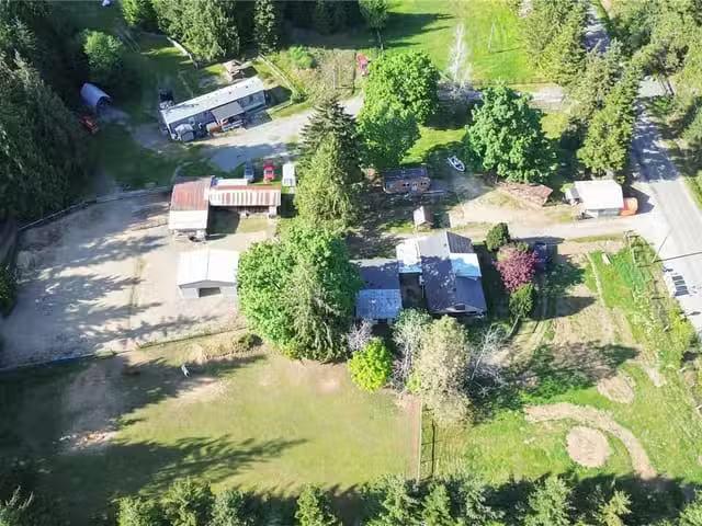 House for sale in Ontario