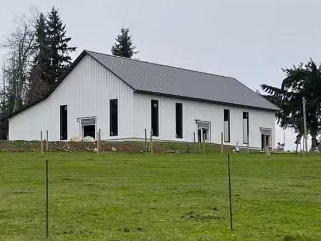 House for sale in Ontario