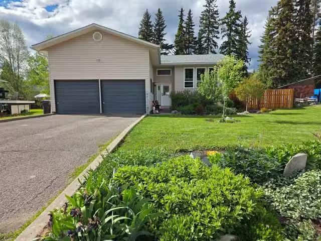 House for sale in Houston, British Columbia