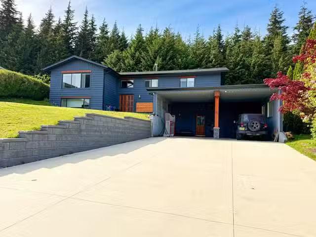 House for sale in Kitimat, British Columbia