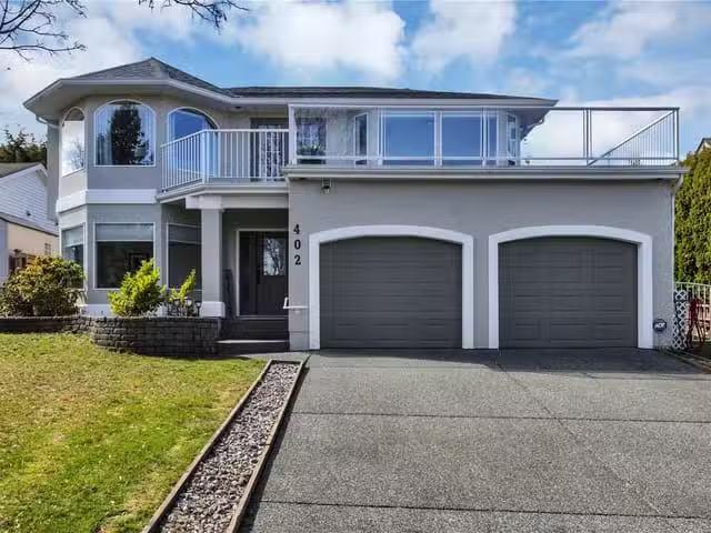 House for sale in Thorne, Quebec