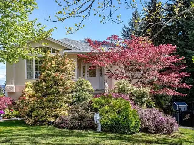 House for sale in Thorne, Quebec