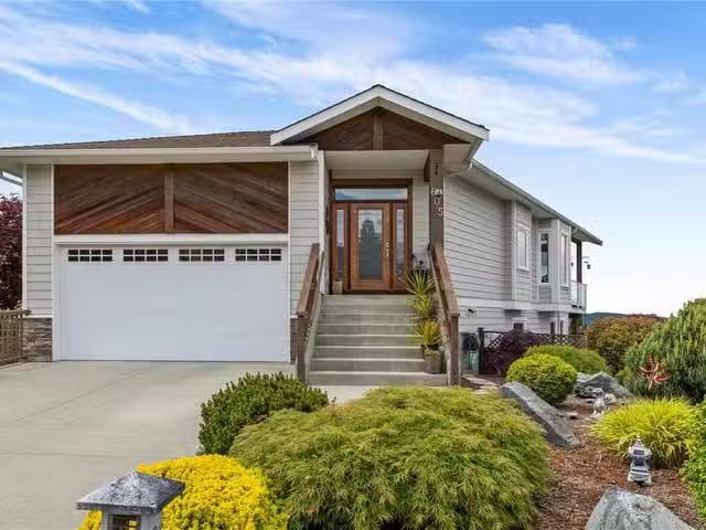 House for sale in Thorne, Quebec