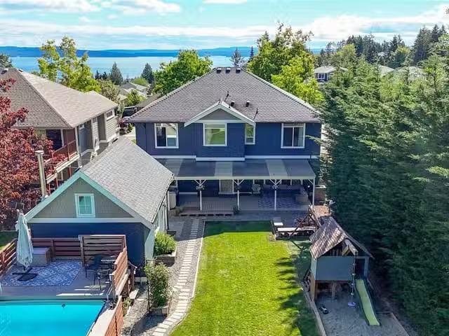 House for sale in Thorne, Quebec