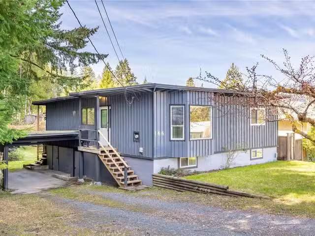 House for sale in Lake Cowichan, Cowichan Valley Regional District