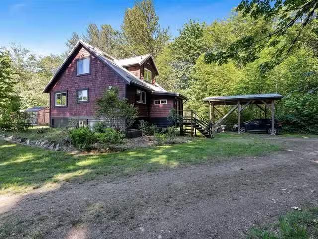 House for sale in Lake Cowichan, British Columbia