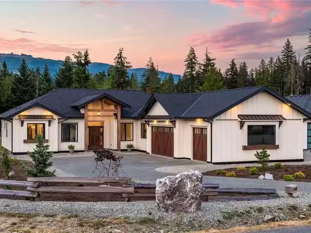 House for sale in Lake Cowichan, British Columbia