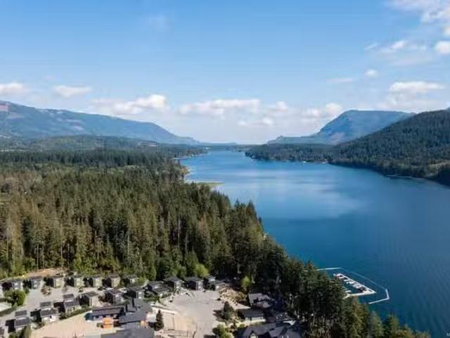 House for sale in Lake Cowichan, British Columbia