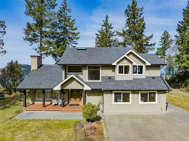 House for sale in Lantzville, British Columbia