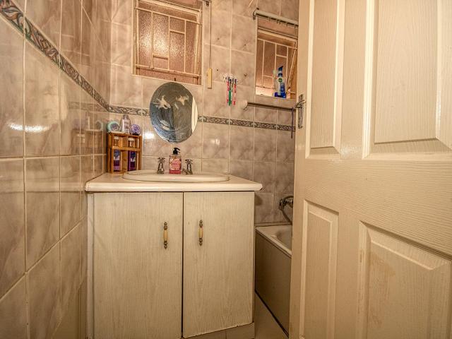 House for sale in Lenasia