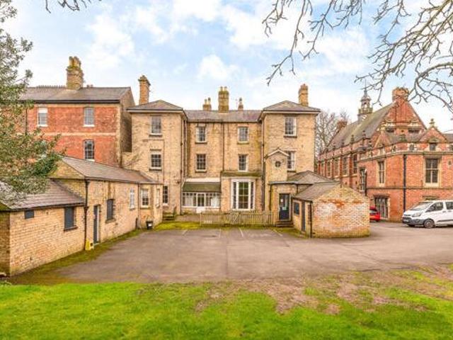 House for sale in Brayford, Lincolnshire