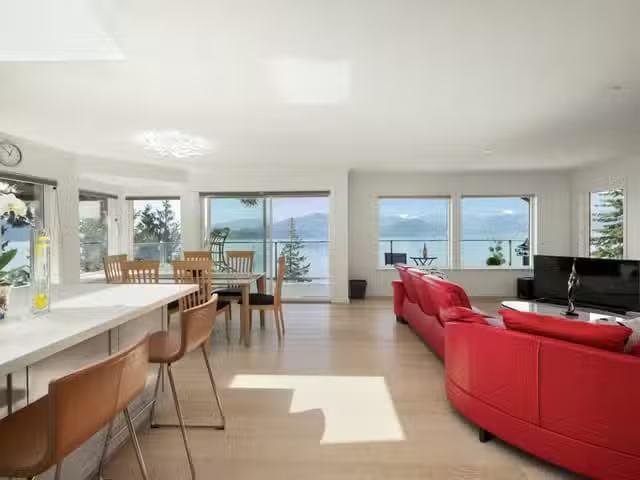 House for sale in Lions Bay, British Columbia