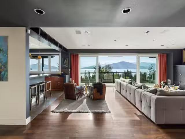 House for sale in Lions Bay, British Columbia