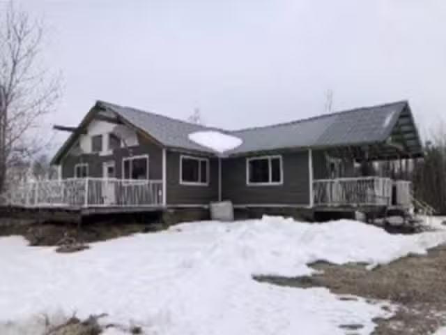 House for sale in Mackenzie, British Columbia