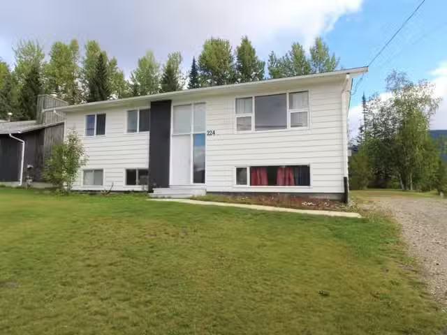 House for sale in Mackenzie, British Columbia